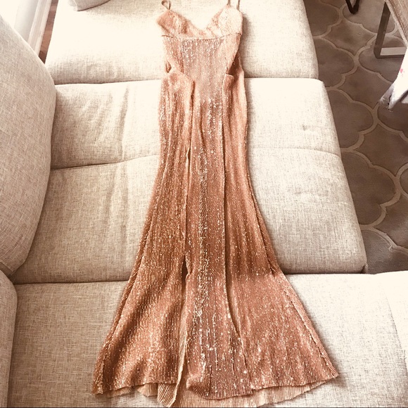 Christmas Holiday Blush Sequin Dress Slit - Picture 5 of 5